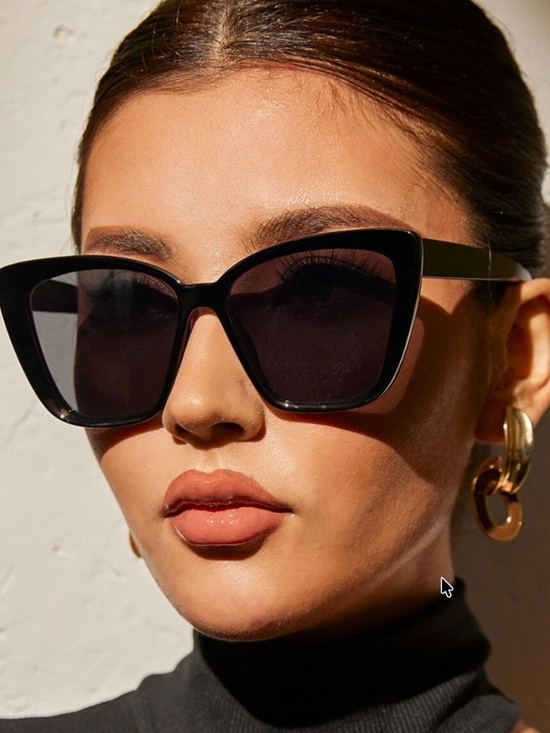 Black Cat Eye Sunnies Sunglasses main image 4